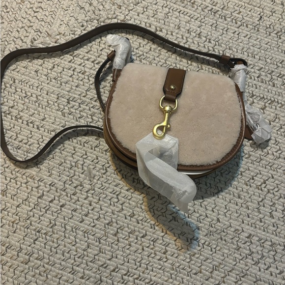 MICHAEL MICHAEL KORS
Sherpa Crossbody Bag brand new - Picture 8 of 11